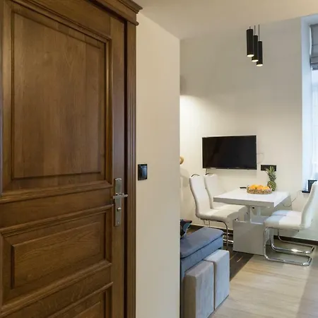 Quiet & High Class Jablonowskich Street Apartamento *