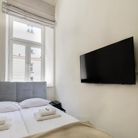 Quiet & High Class Jablonowskich Street Apartment Krakow
